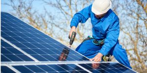 Installation Maintenance Panneaux Solaires Photovoltaïques à Le Margnes